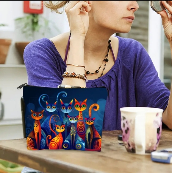 Waterproof Canvas Funny Cat Makeup Bag Cosmetic Pouch Toiletries Roomy - Picture 3 of 5